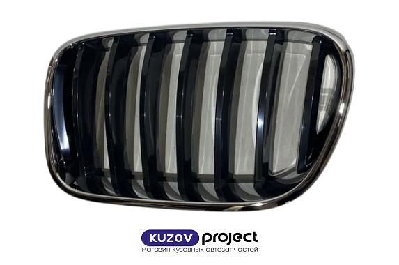 Решетка радиатора левая черная/хром BMW X3 2010-2014 (Тайвань)